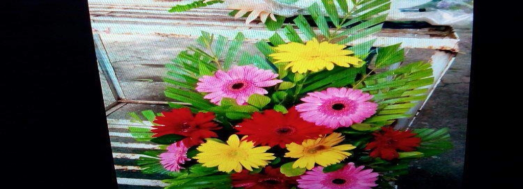 Modern Flower Bouquet Florists In Bhavnagar Justdial Modern Flower Bouquet