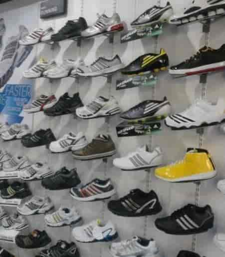 adidas shoes outlet in delhi adidas shoes outlet in delhi