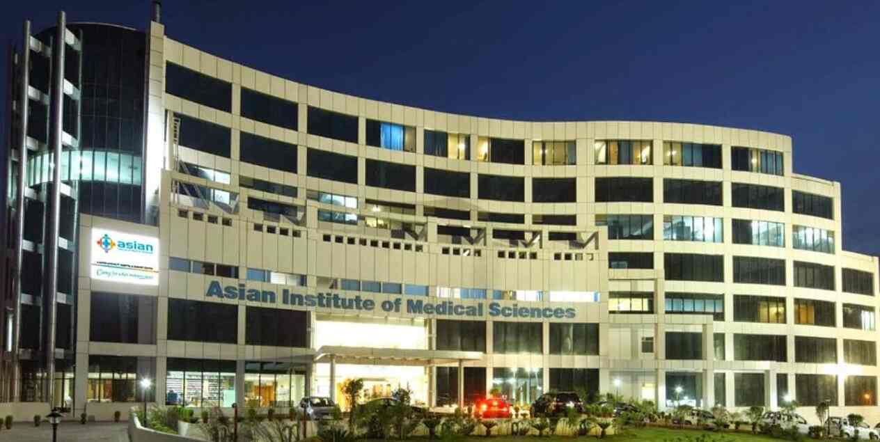 Solo xxx games for himself