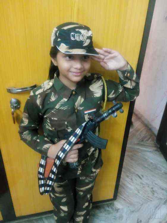 Parv Singhal in his soldier fancy dress - YouTube