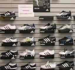adidas shoes showroom in south delhi adidas shoes showroom in south delhi