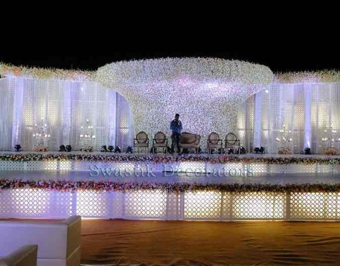 Flower Decor Ideas For Weddings At Banquet Halls In Hyderabad Sid Sp 2002 Fileminimizer